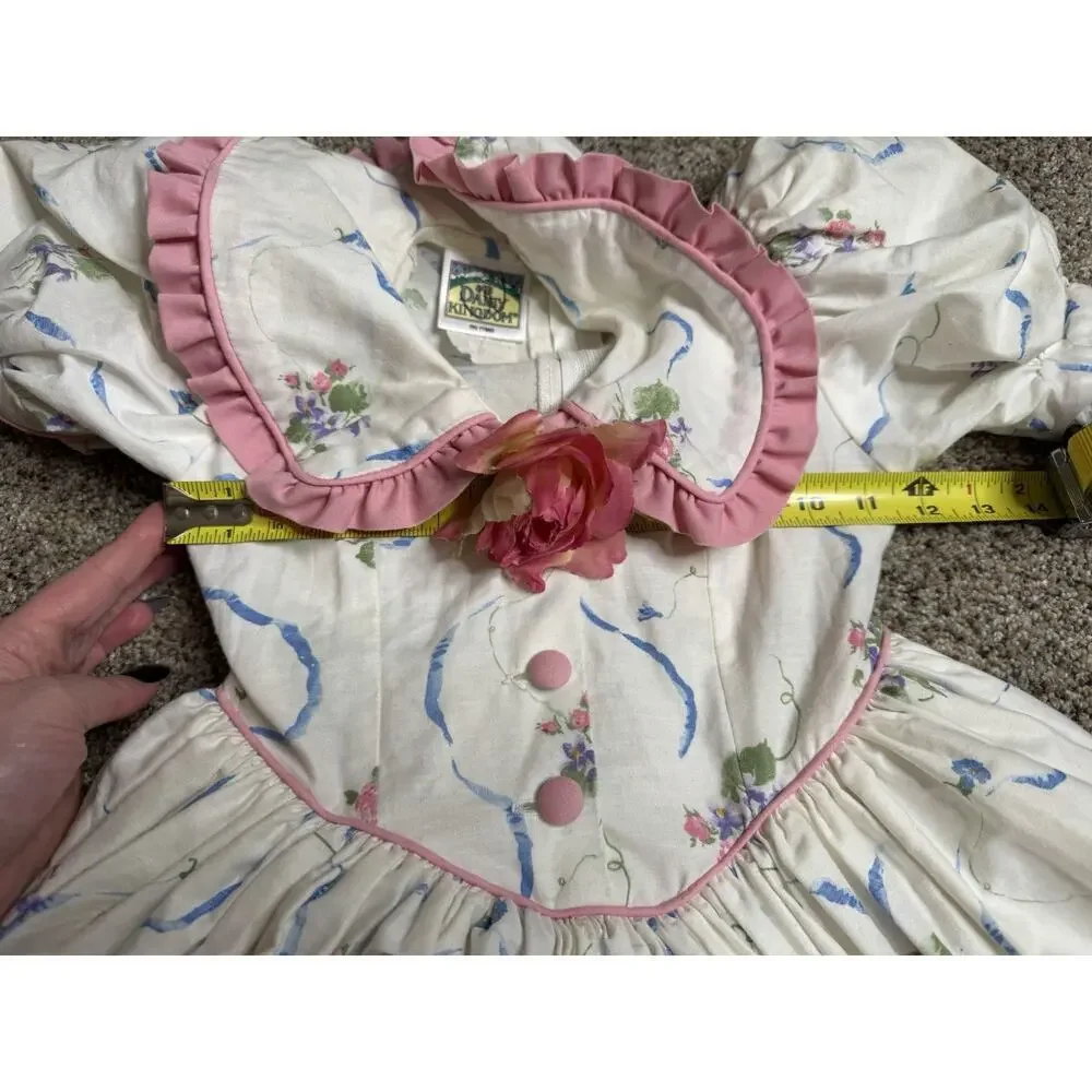 Daisy Kingdom vintage daisy